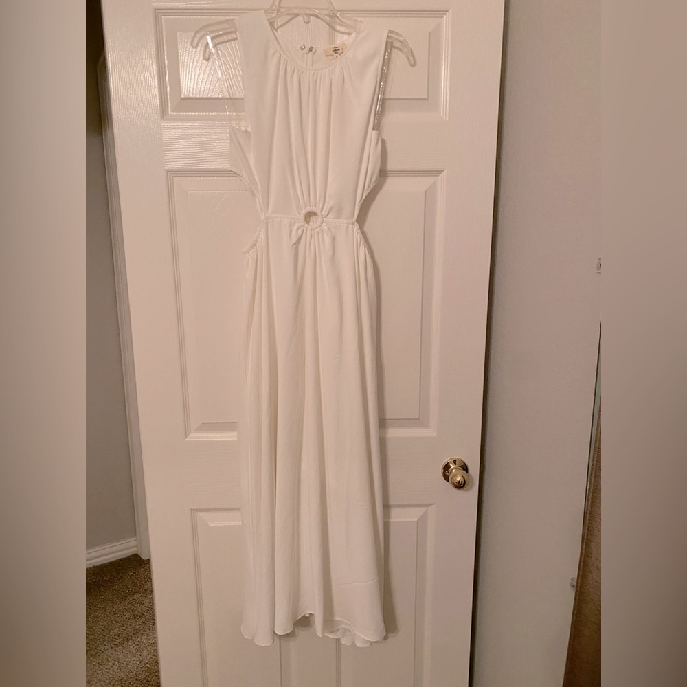 NWT cutout maxi dress